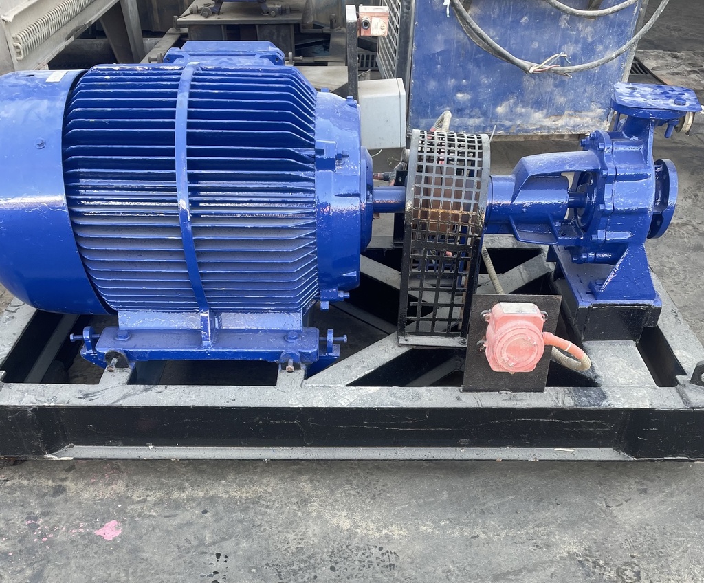 Pump Code100 Allweiler NT 65/250 Centrifugal Single-stage 10000 BPD@150 PSI (Cast Iron Casing & Copper Impeller)