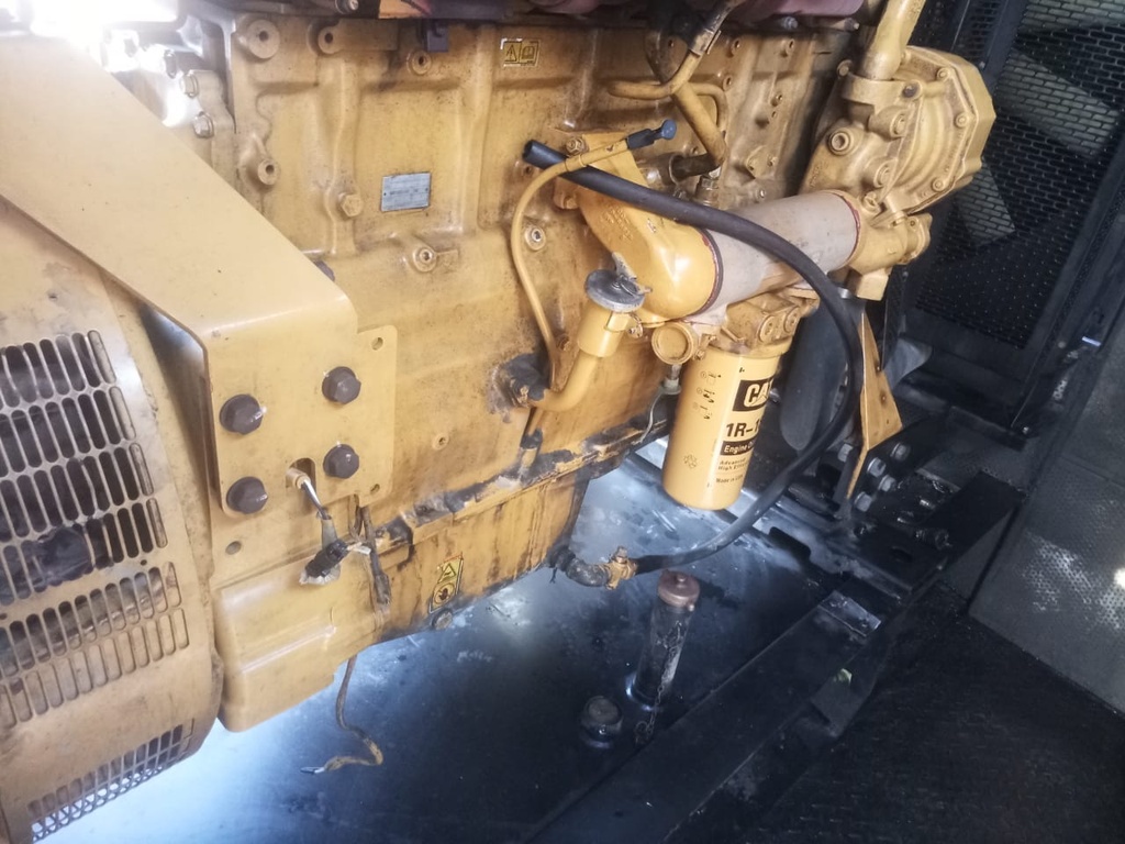 مولد ديزلDiesel generators CAT 3406 (322KVA)