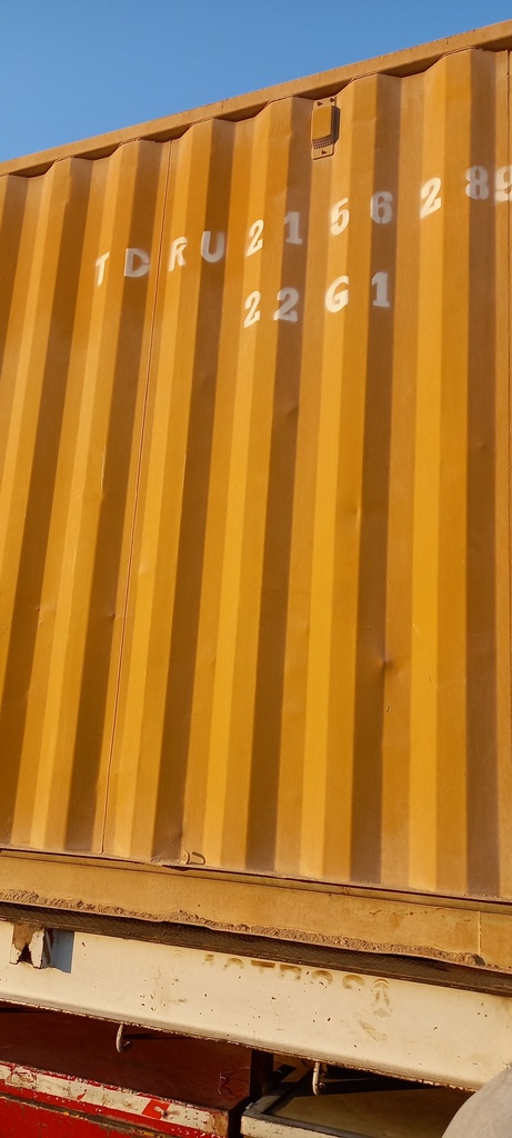 Containers 6M- FZ كونتينر